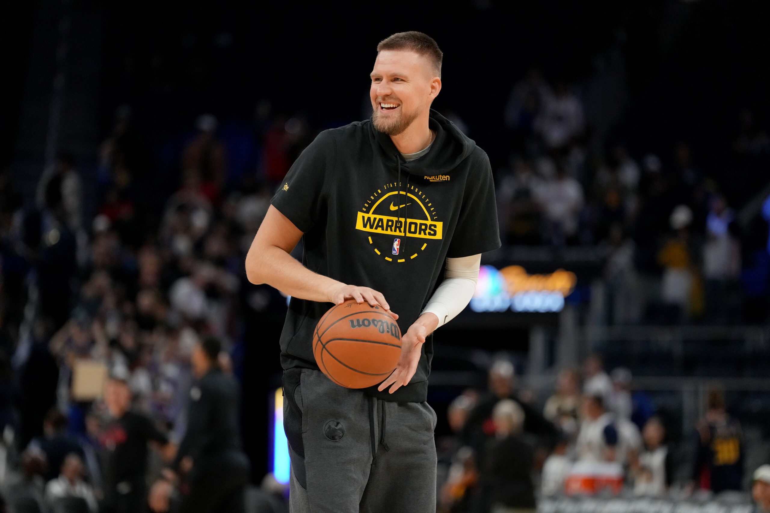 Lakers vs. Warriors injury report: Updates on Kristaps Porzingis, Walker Kessler, and Austin ...