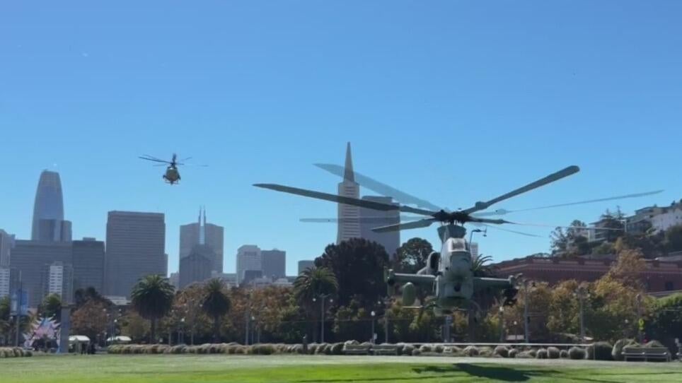 Marine Corps helicopters make grand entrance for San Francisco Fleet Week