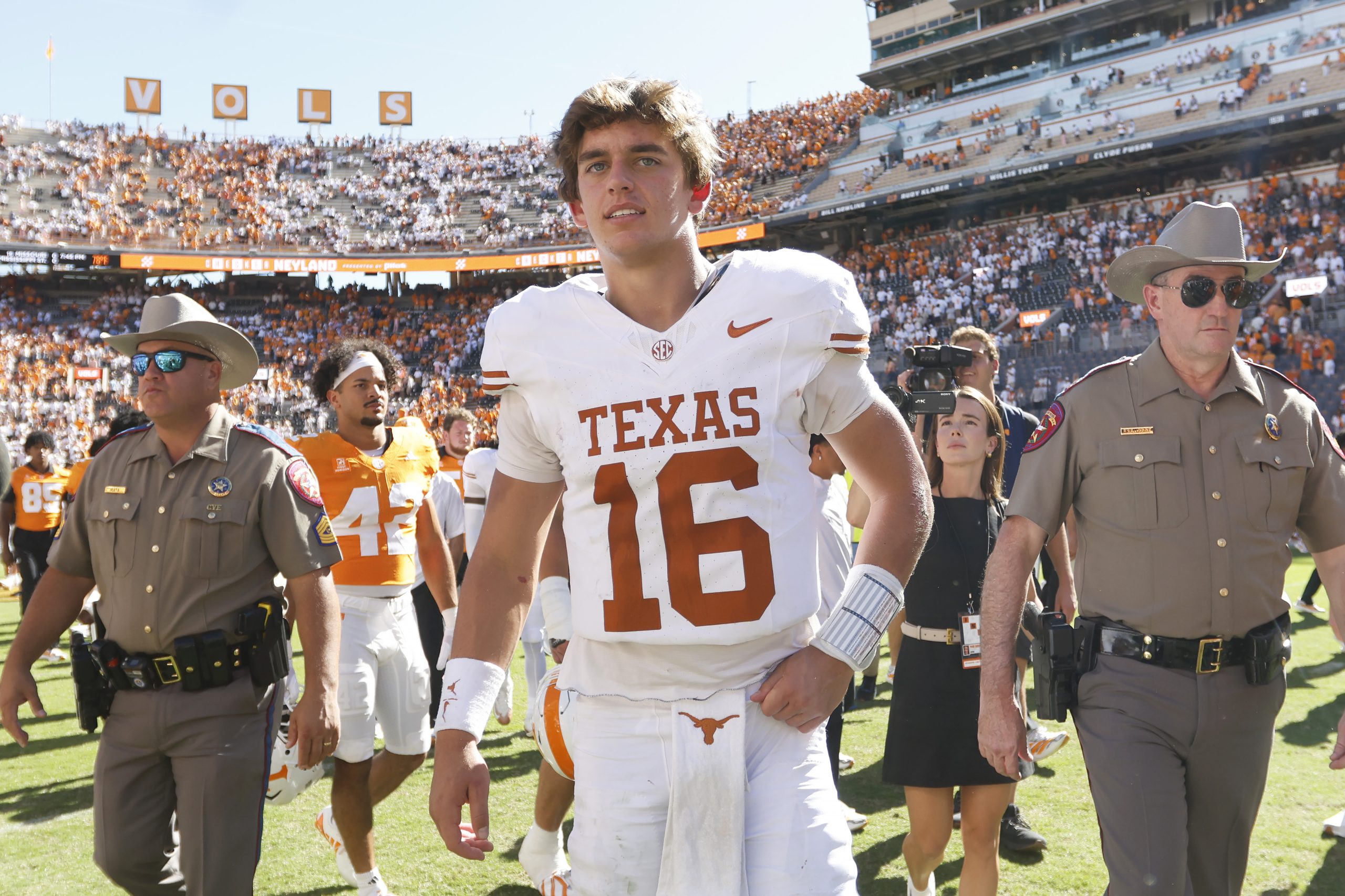 Arch Manning vs. John Mateer: Inside the Red River Rivalry QB battle