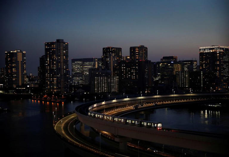 Japan considers another extra budget for disaster relief, Yomiuri says
