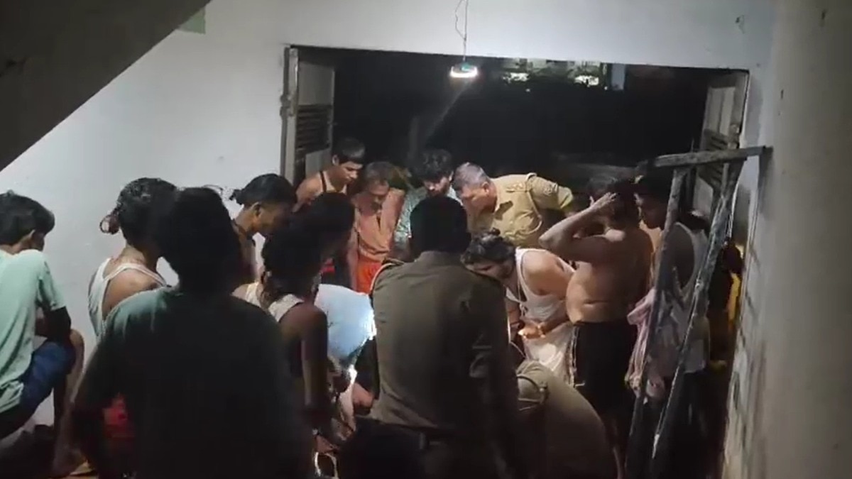 Poisonous gas kills 4 students inside 12-foot-deep water tank in UP's ...