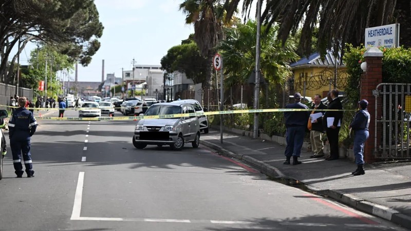 Father gunned down outside Heatherdale Primary School in Athlone