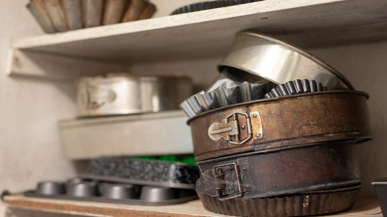 A rustic DIY: Use old cake pans to keep counters organized and stylish