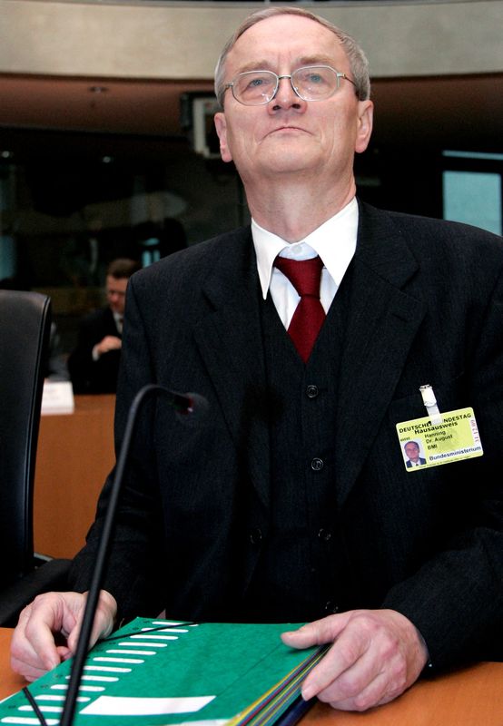 Former German spy chief arrested for attempted treason, obtaining state ...