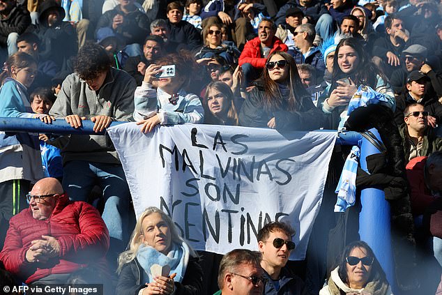 Lionel Messi's Falklands farewell disgrace: Argentina bait Britain with ...