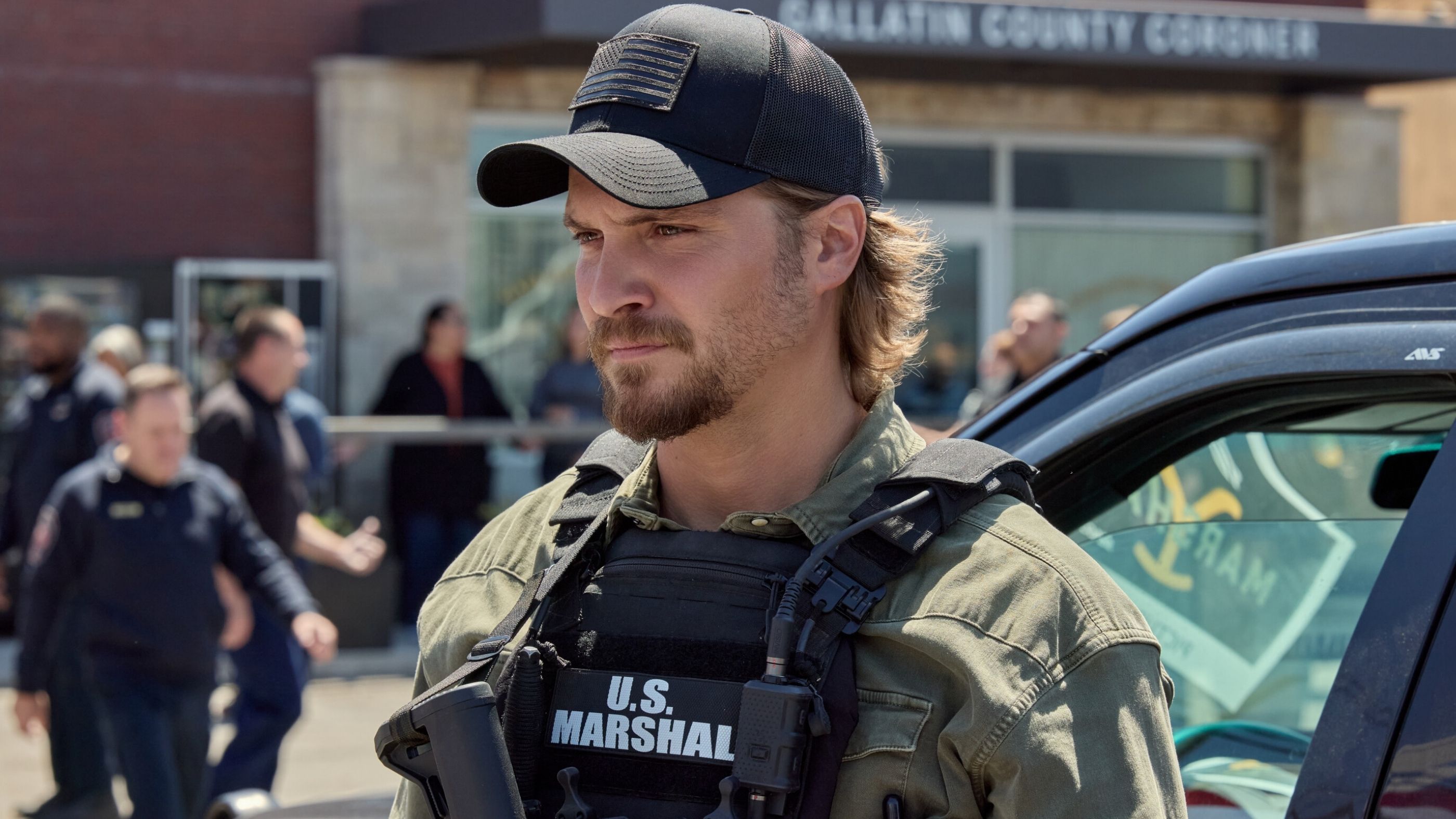 'Marshals' officially reunites Kayce Dutton with 2 'Yellowstone ...