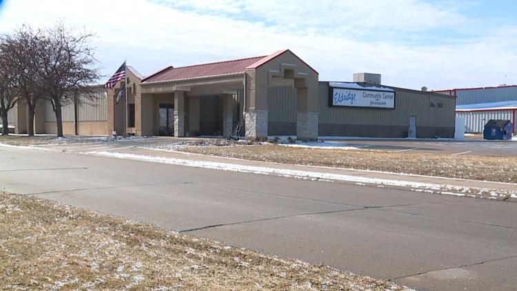 Eldridge City Council approves purchase agreement for former community center