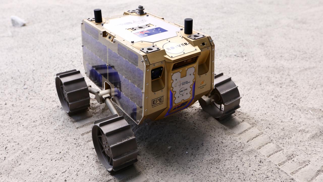 Moonshot: lunar rover gets ready for launch