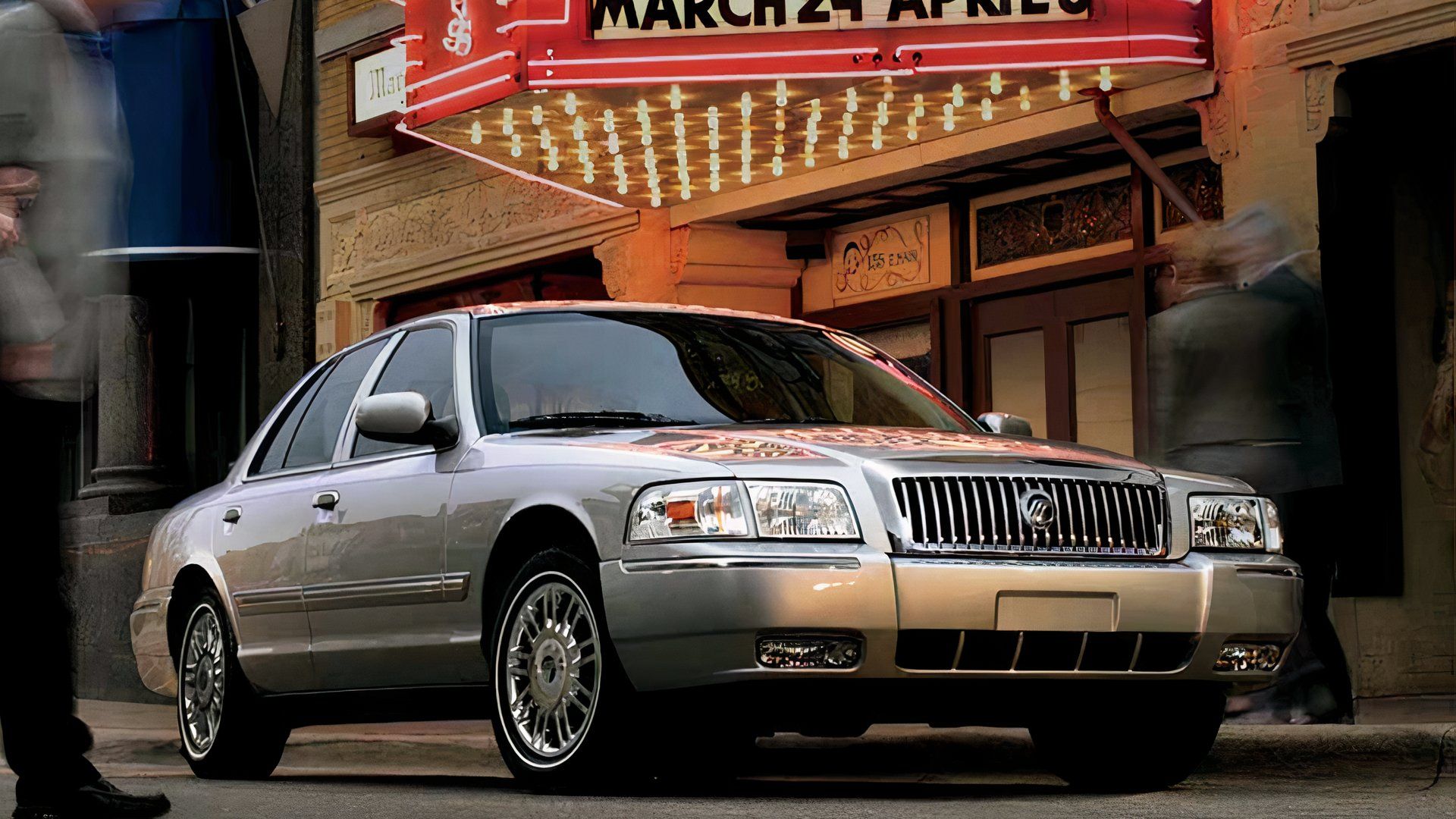 V8 engine, 6 seats, rear-wheel drive: Mercury and Lincoln offered ...