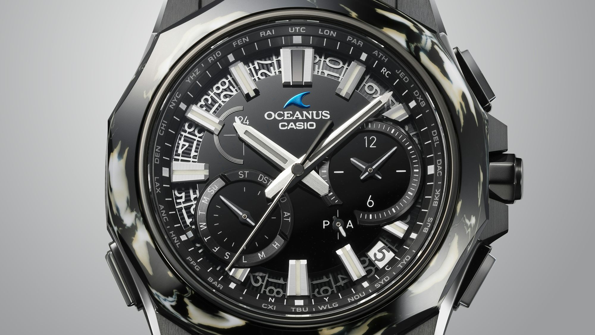 オシアナス マンタ OCW-SG1000MC、マーブルセラミックベゼルで“海のうねり”を表現した最新限定モデル