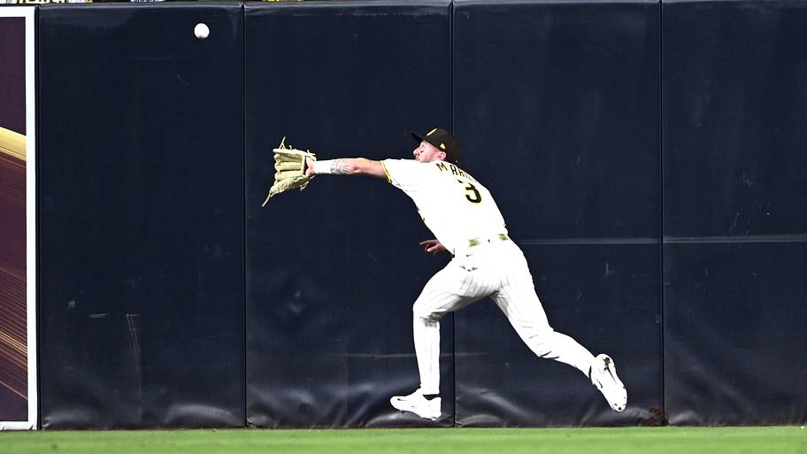 Jackson Merrill’s incredible Game 3 catch produced the season’s best ...