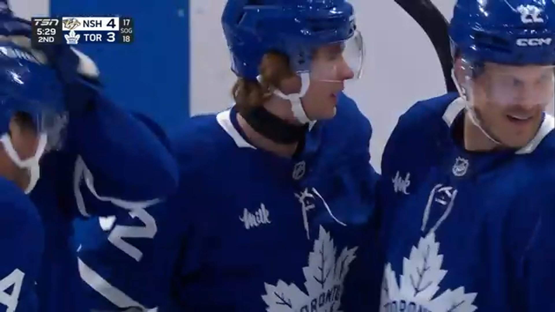 Maple Leafs’ Gavin McKenna scores first NHL goal vs. Predators