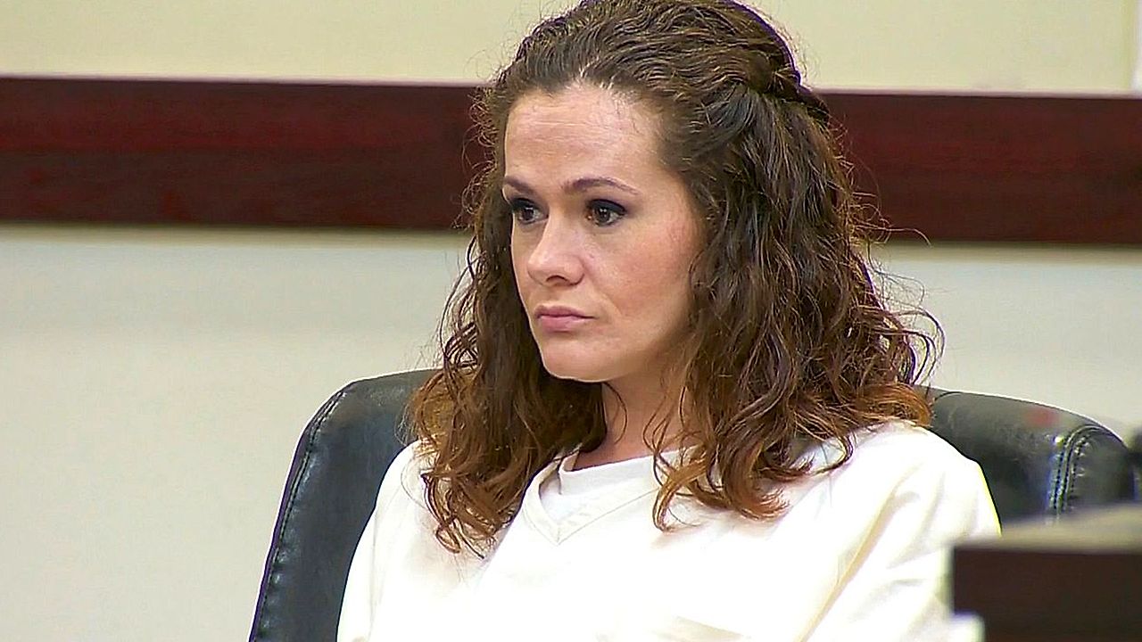 Christa Pike now conscious and speaking after failed Tennessee execution