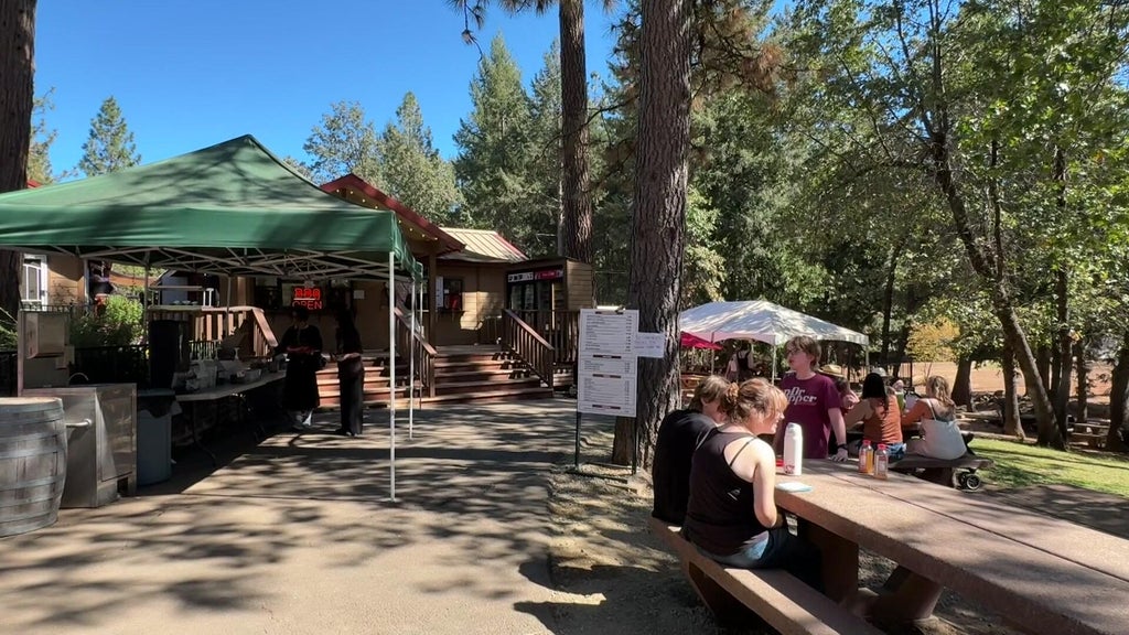 Summer-like October heat hasn't stopped fall fun at Apple Hill
