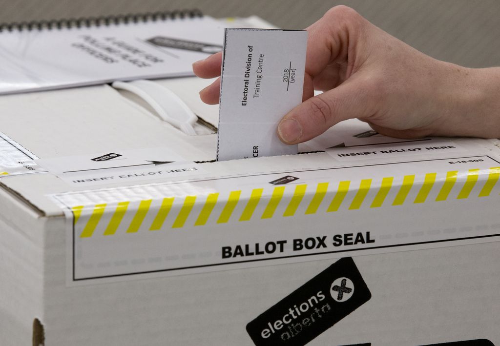 Alberta NDP in court challenging referendum voter list access restriction