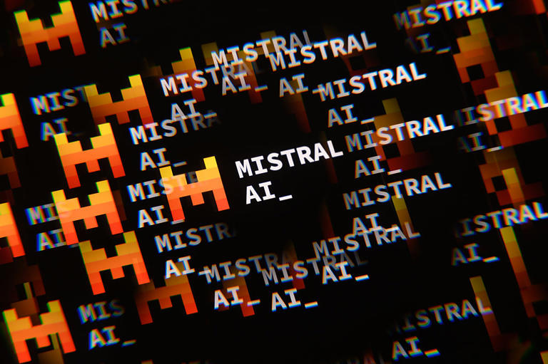 Mistral’s new Le Chonk model brings AI cybersecurity to your business ...
