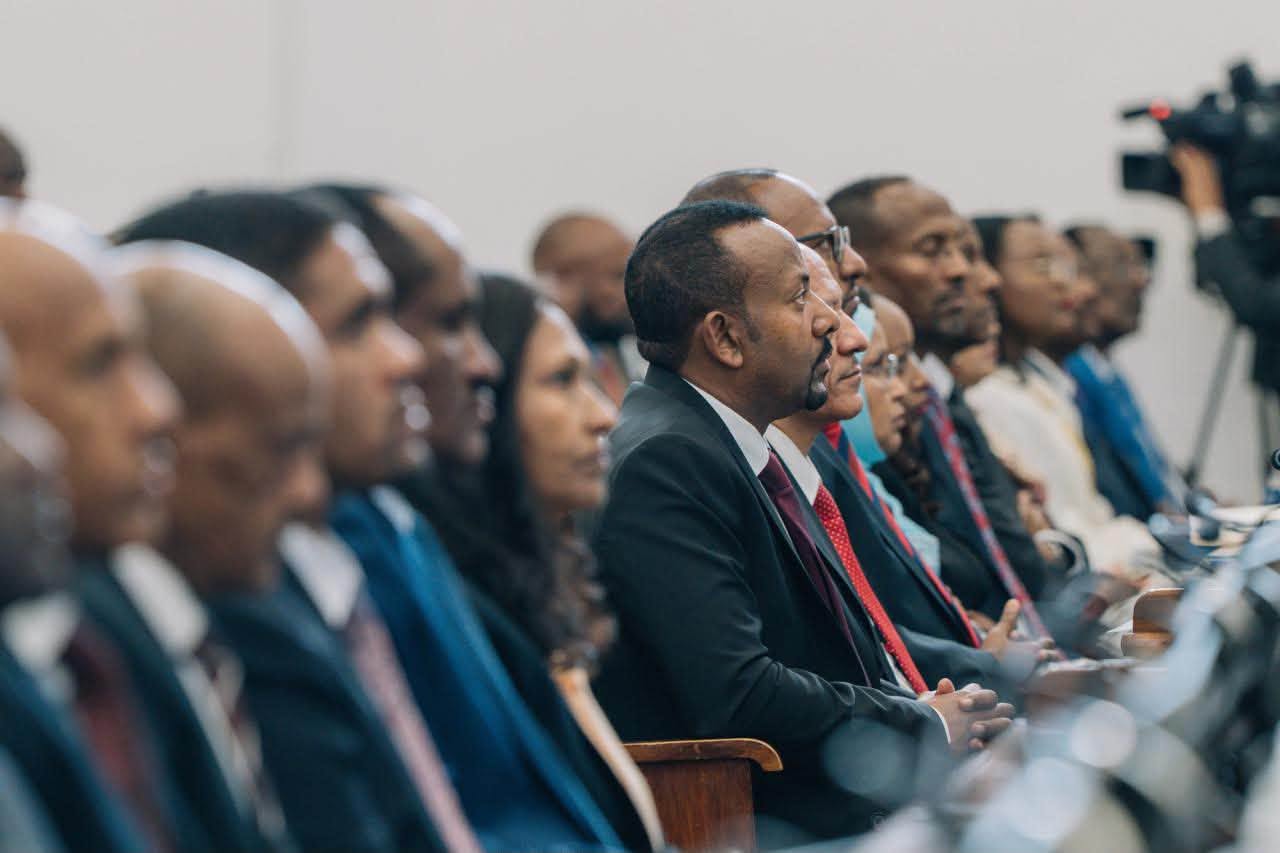 New government vows to consolidate multinational unity and peace