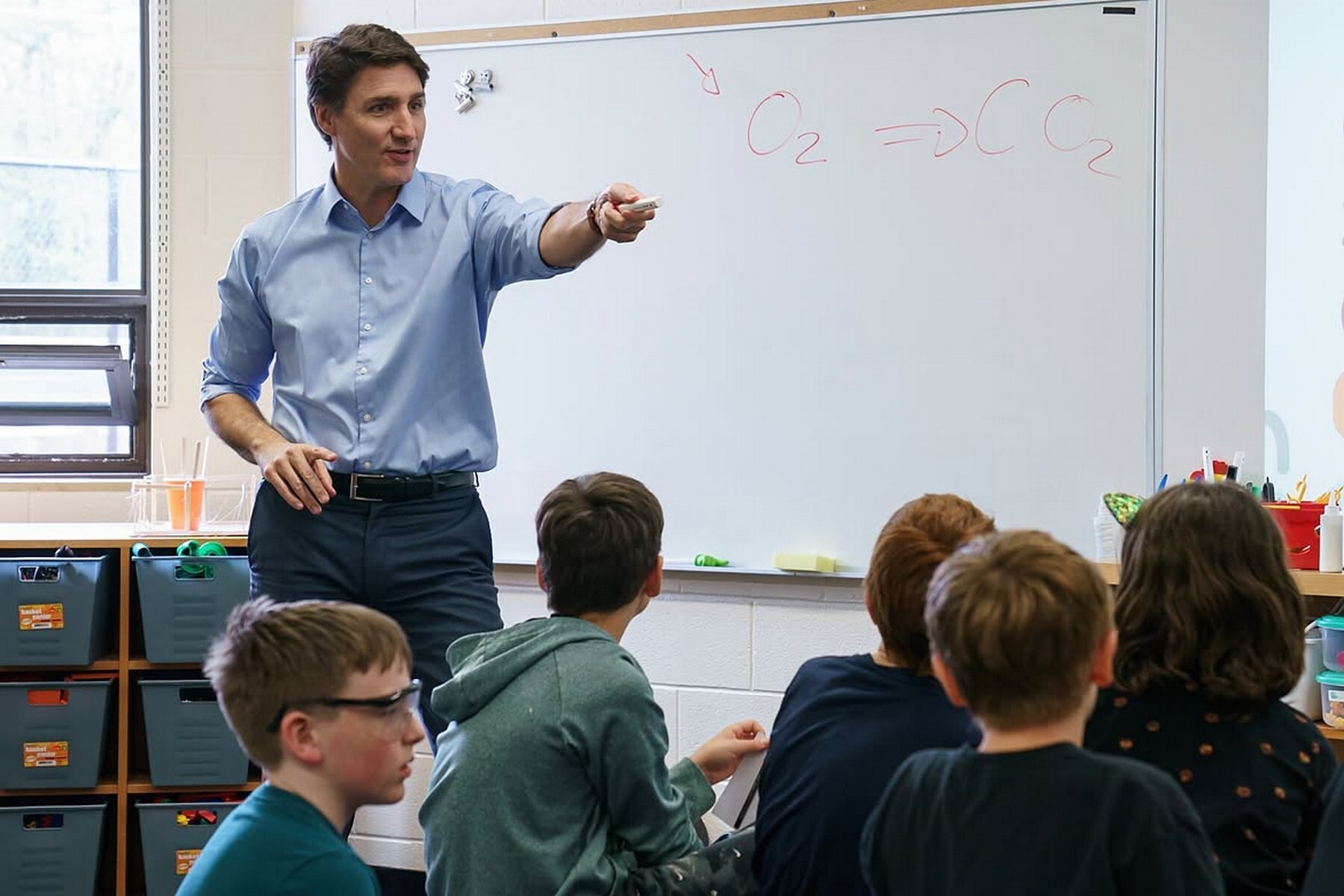 Justin Trudeau shares photos from his teaching years and a farewell ...