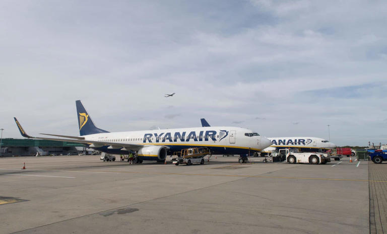 Ryanair tells travellers to act before 9pm Wednesday or risk airport ...