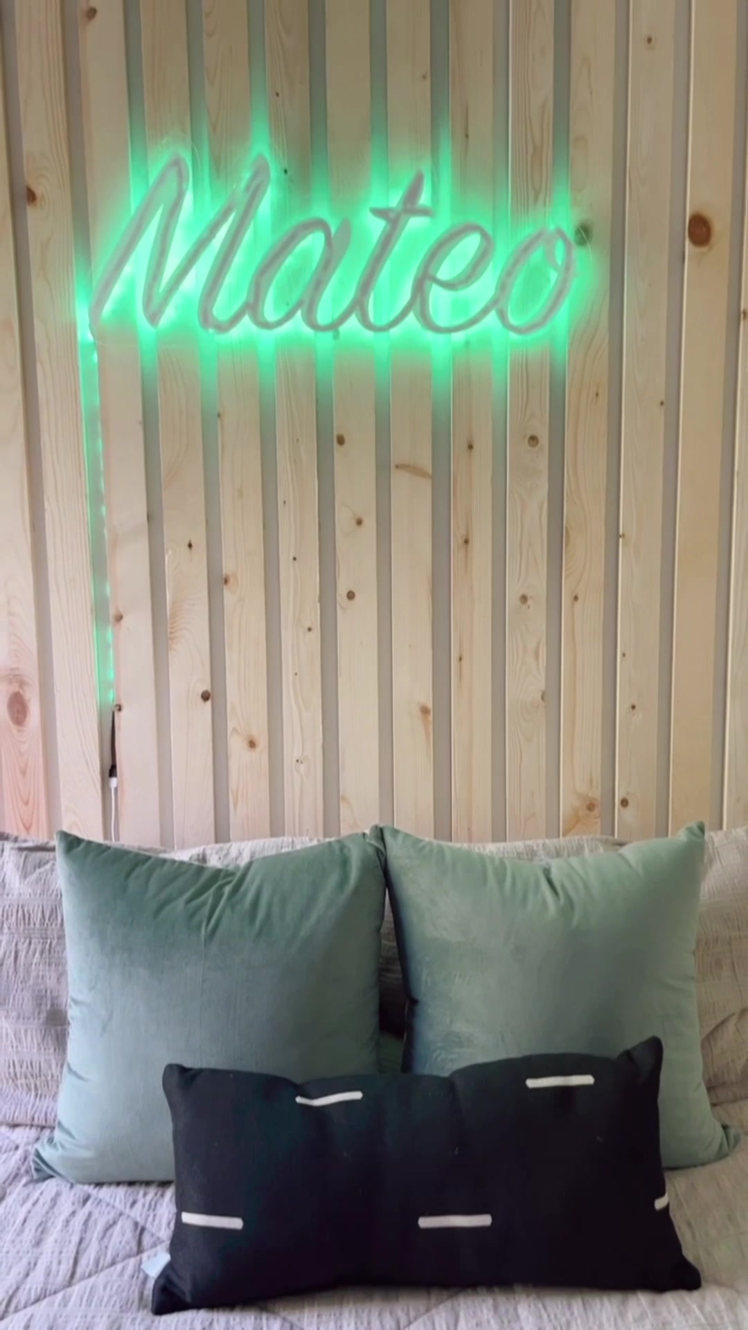 DIY neon light sign using LED lights
