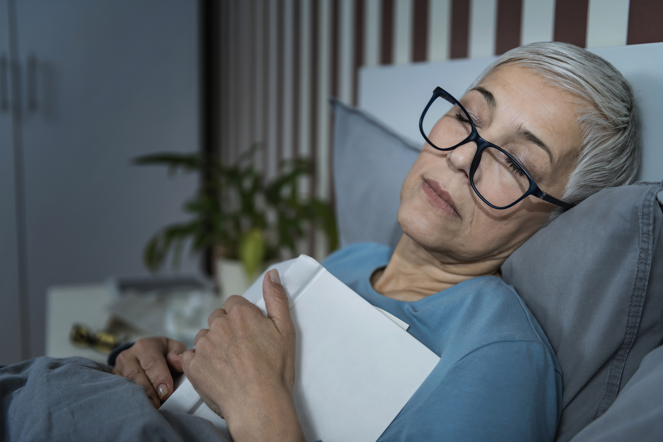 Fall asleep almost instantly? Why it could be a sign you’re not getting ...