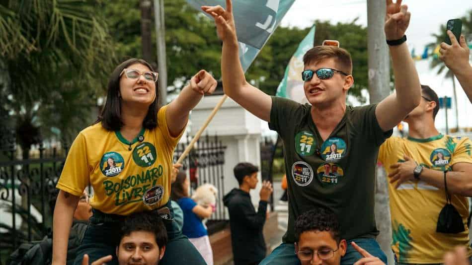 Lucas Pavanato e Eduarda Campopiano: pautas defendidas pelos deputados ...