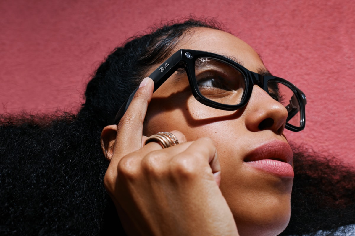 Ray-Ban Meta smart glasses get walking navigation and new audio controls