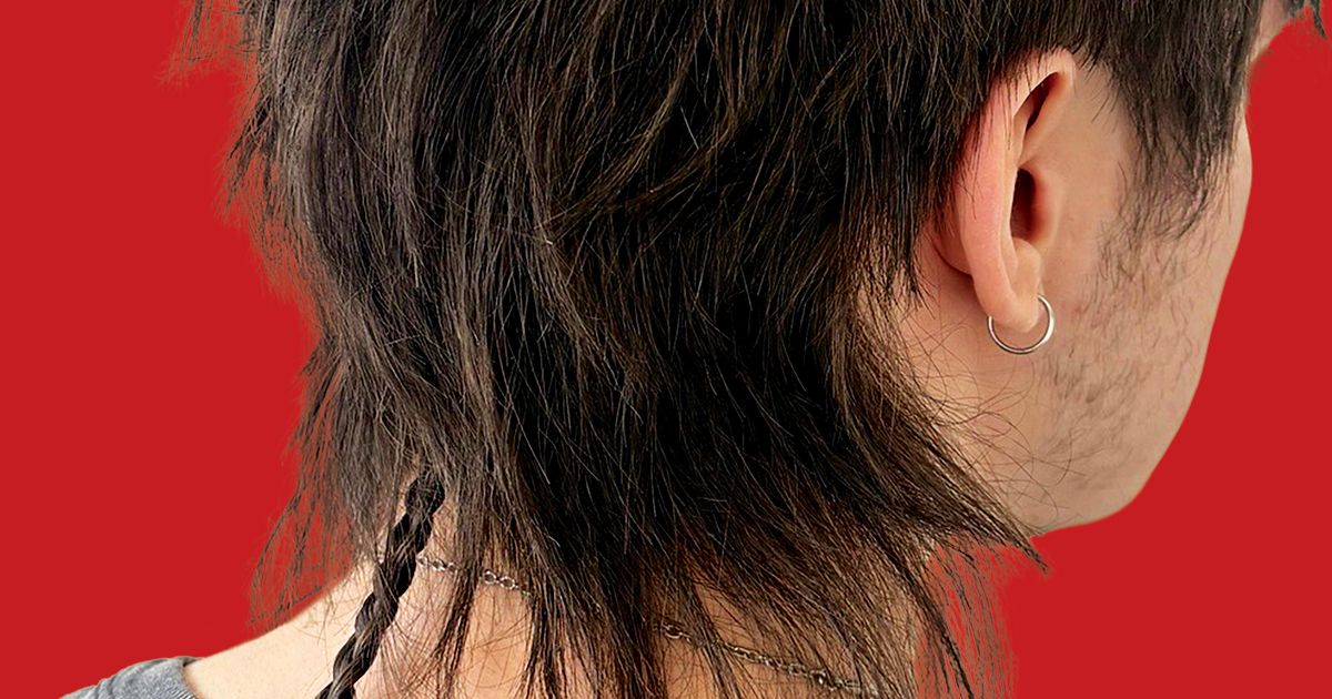 The rattail dangles once again