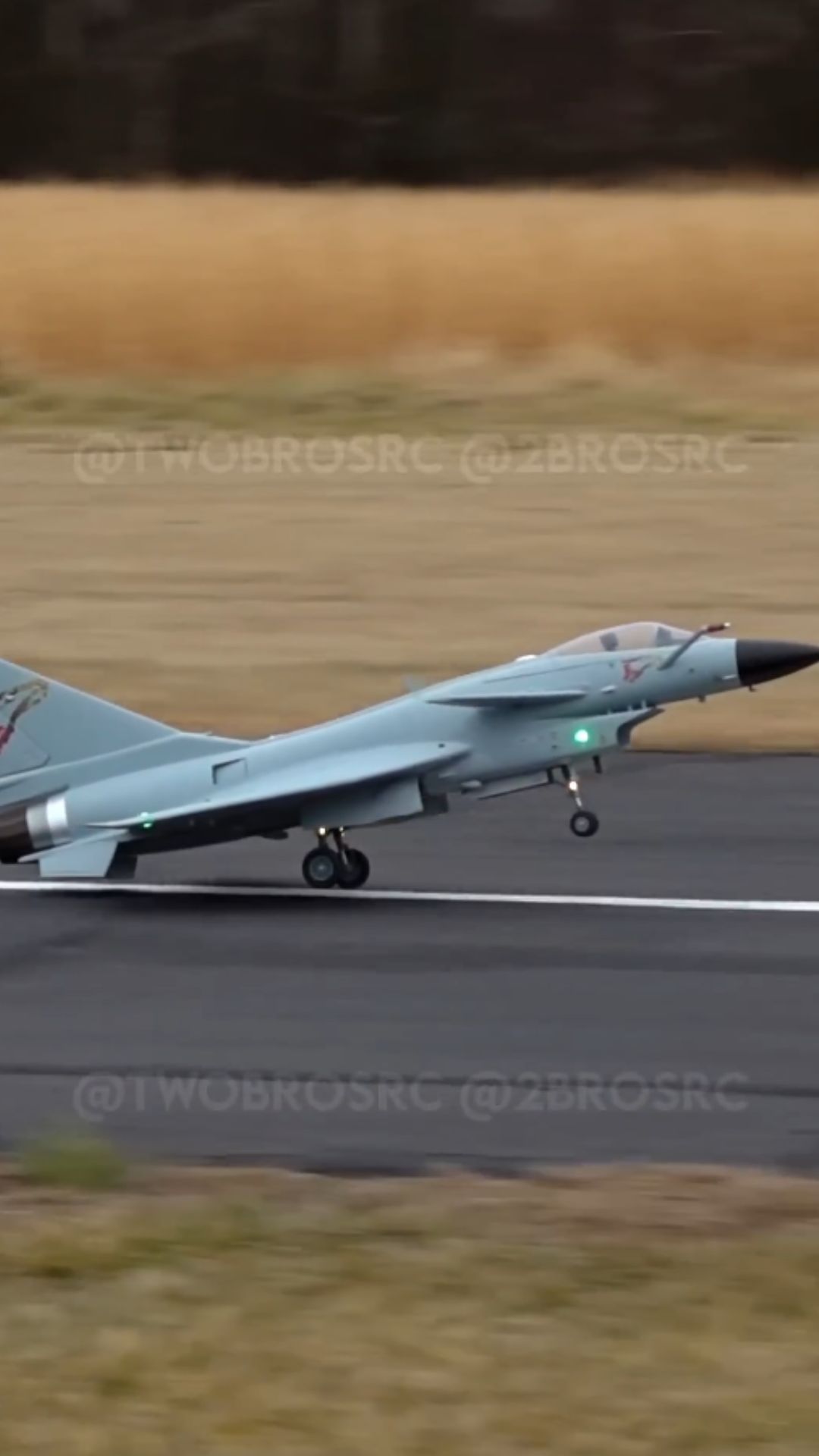 J 10 touch and go highlights precision pilot skills