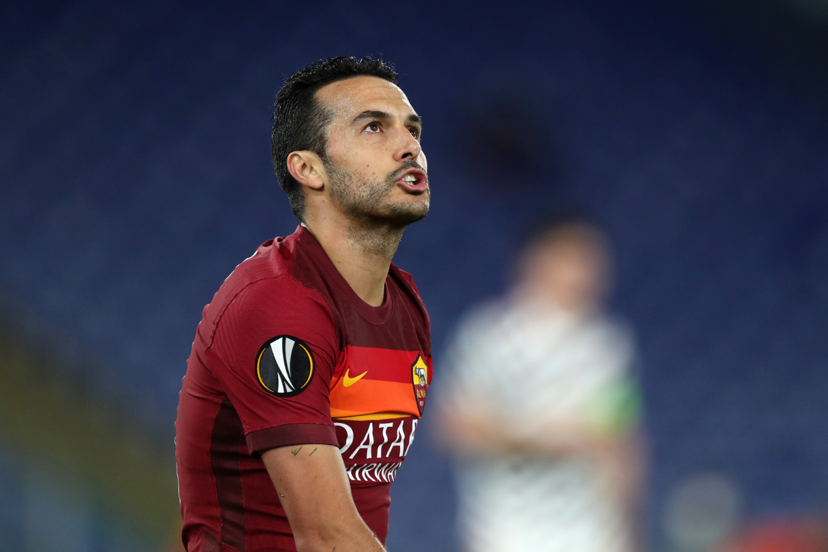 Pedro, che caduta di stile: annuncia l'addio al calcio, ma 