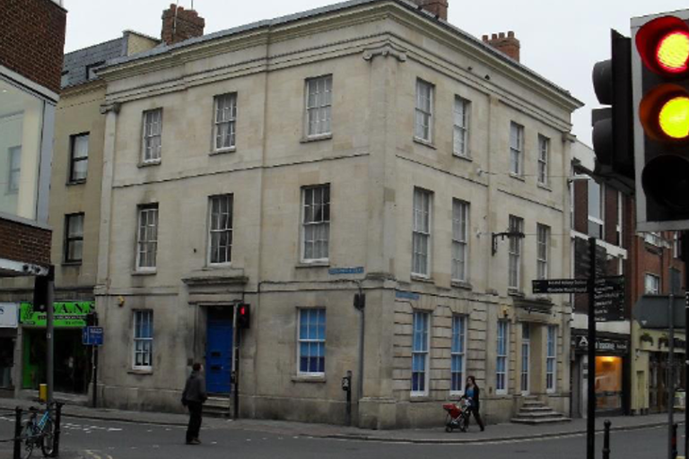 Naked man seen running around and 'behaving erratically' in Gloucester ...