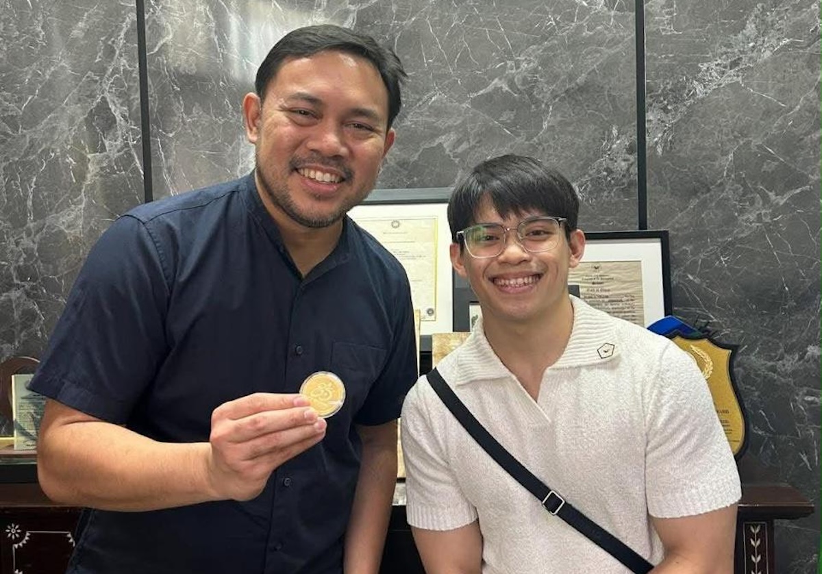 Mark Villar lauds athletes in Asian Games, seeks 20-year sports road map
