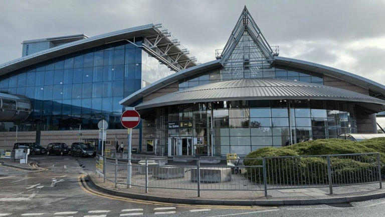 Manchester Airport rail station to get £115m upgrade for more trains