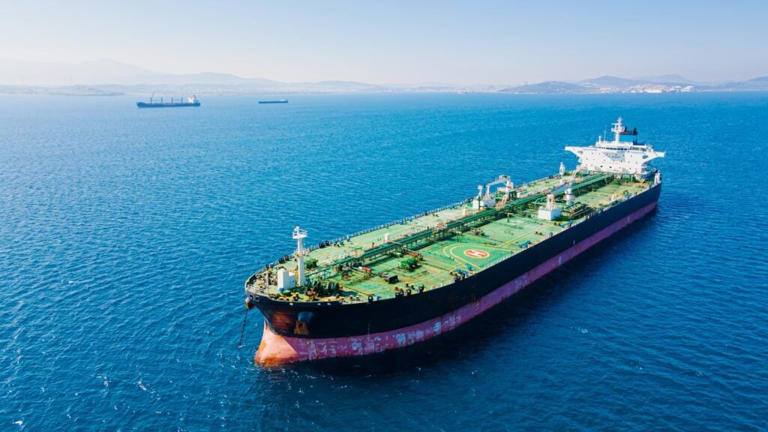 Strait of Hormuz crisis sends ship captain pay to $150,000 a month ...