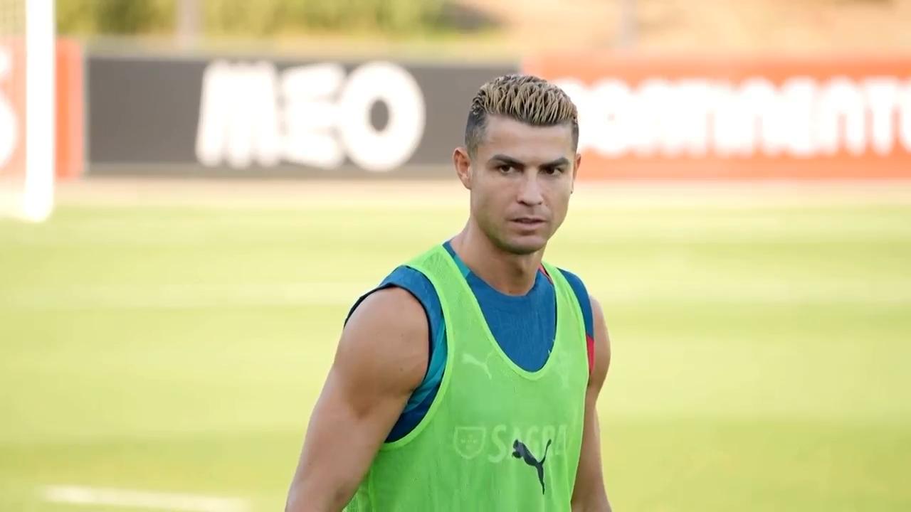 FILE: Is he right? Ronaldo statement says he is 'same stature' as Pele ...