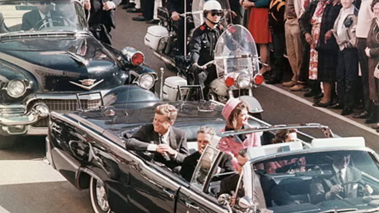 The JFK mystery deepened 48 hours later - Lee Harvey Oswald was shot ...