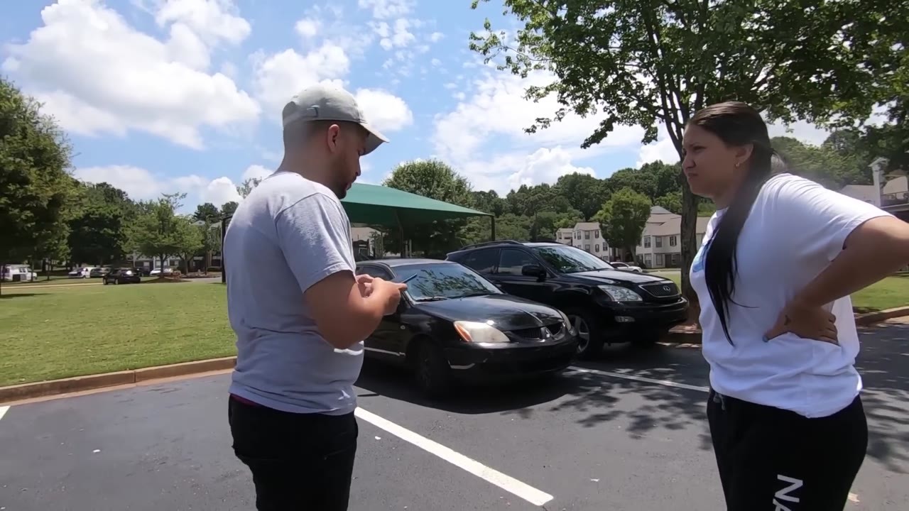 Stay back, bro - that's a taser - tow argument suddenly got dangerous