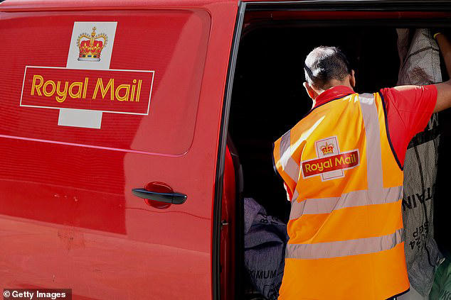 Royal Mail to cut 2,500 jobs by the end of next year