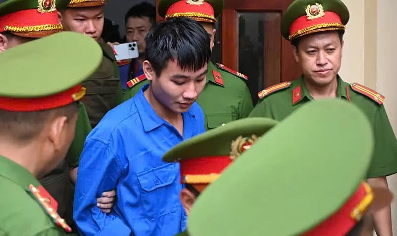 Người chồng sống sót trong vụ thảm sát Đồng Nai xuất viện