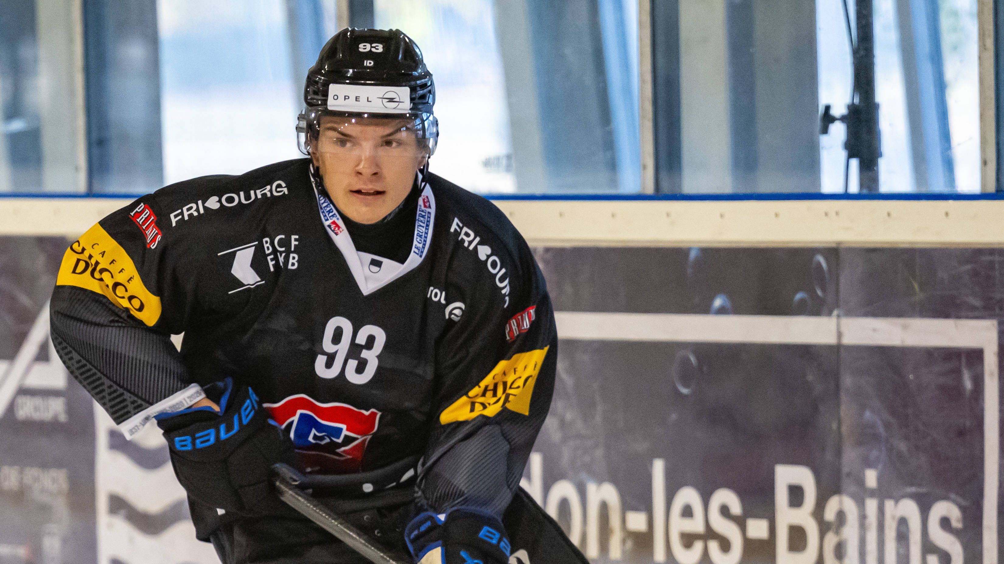 Fribourg-Gotterons Dorthe konnte das CHL-Spiel nicht beenden