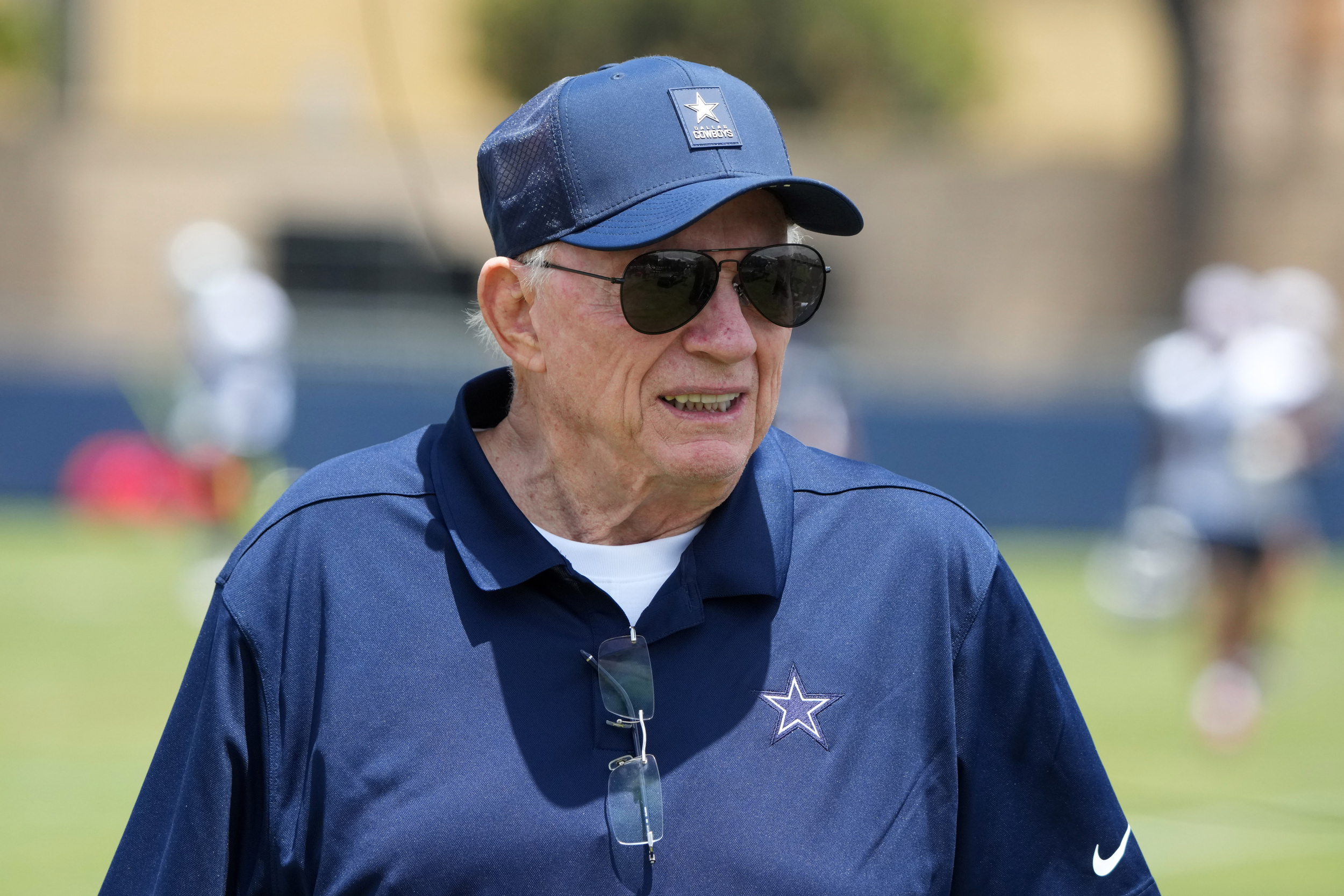 Cowboys' Jerry Jones addresses futures of Joey Porter Jr., George ...