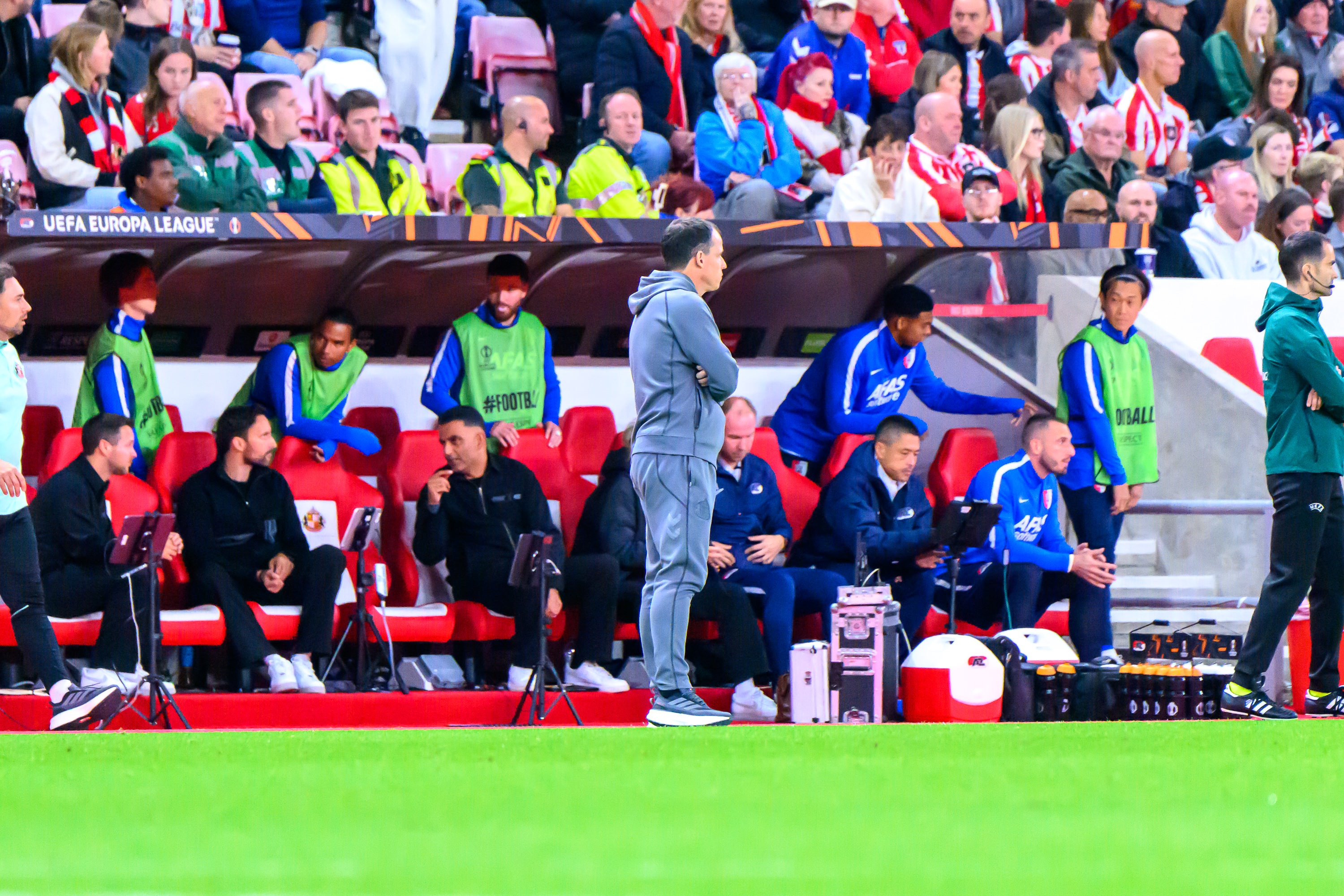 Ex-Sunderland defender on the summer recruitment & timing of ...