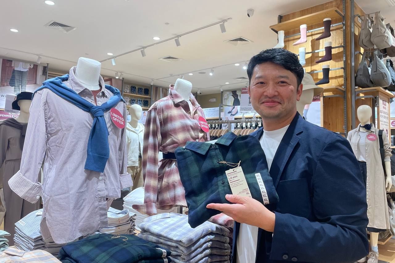 MUJI's new store, Tommy Hilfiger's fall fashion, and a Hollywood ...