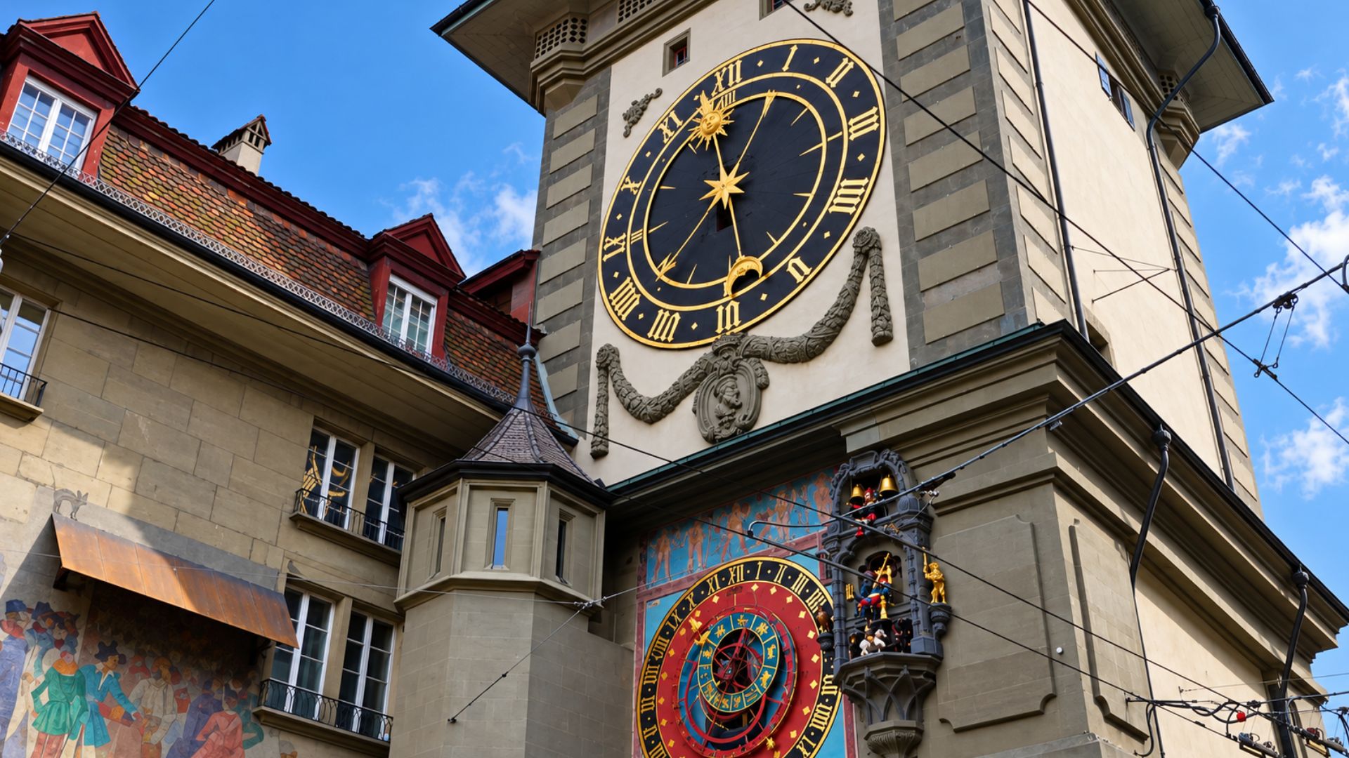 Walking beneath Bern’s famous Zytglogge clock tower (4K)