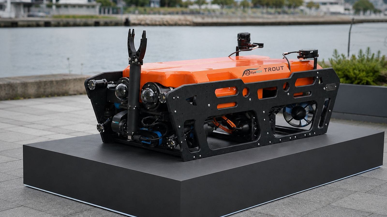 Kochi startup EyeROV delivers India’s first military-grade ROV to ...