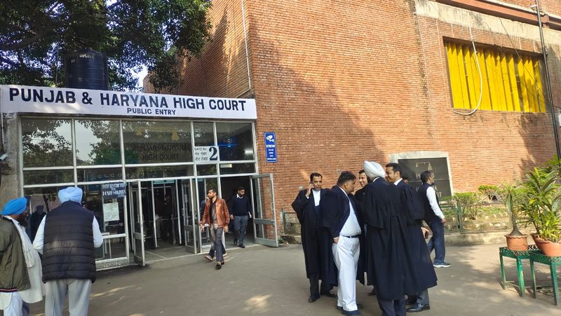 High Court acquits death-row convict, says conviction cannot rest on ...