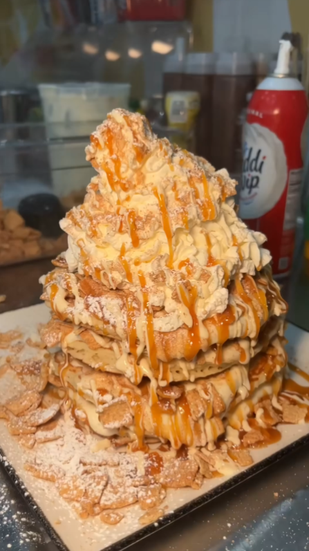 Cinnamon Toast Crunch cheesecake pancakes recipe