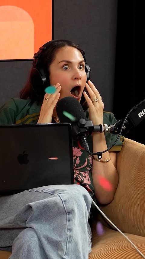 Touching moment Laura Byrne learns of co-host's pregnancy