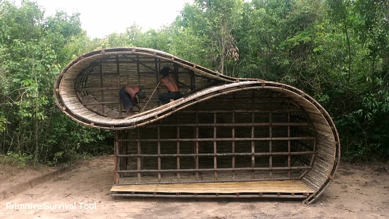 Three builders create a two-story villa with a private pool using only ...
