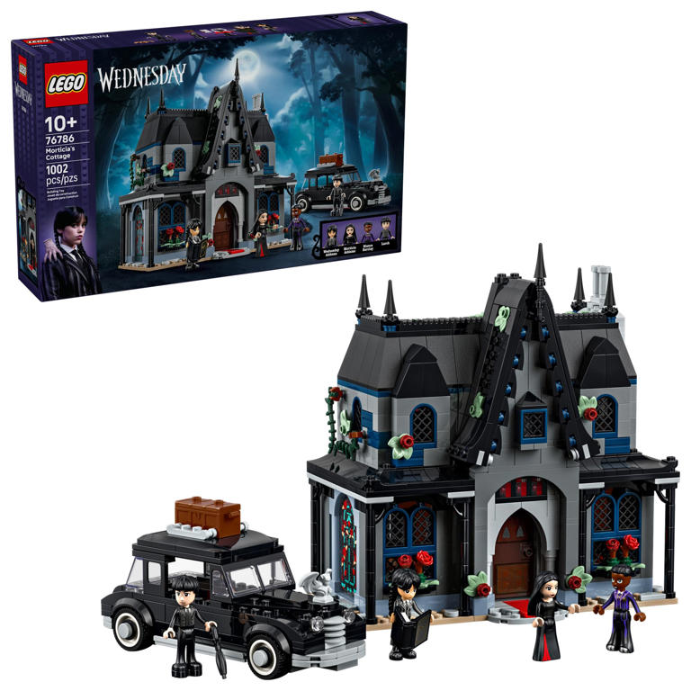 Halloween LEGO sets rarely go on sale—Amazon has them starting under $10